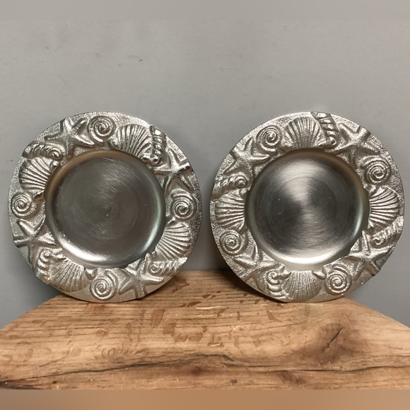 Sanibel Shores Other - ⚫️ Pair of Sanibel Shores Pewter / Aluminum Crafted Candle Holders - Decor
